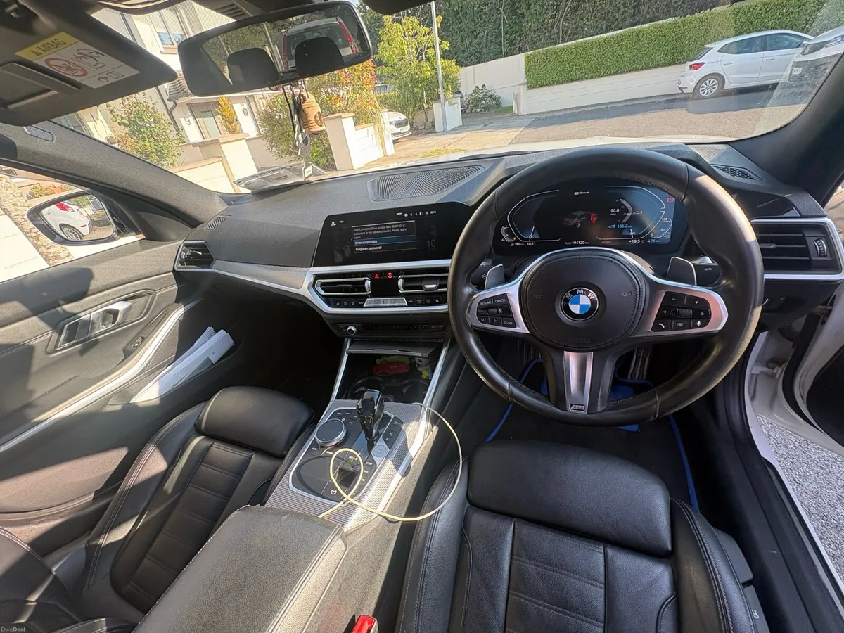 BMW 330E - Image 6