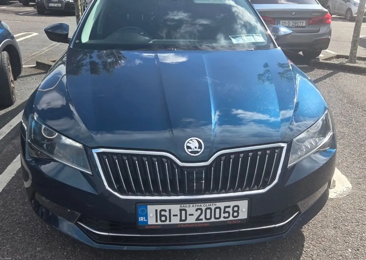 2016 Skoda Superb - Image 3