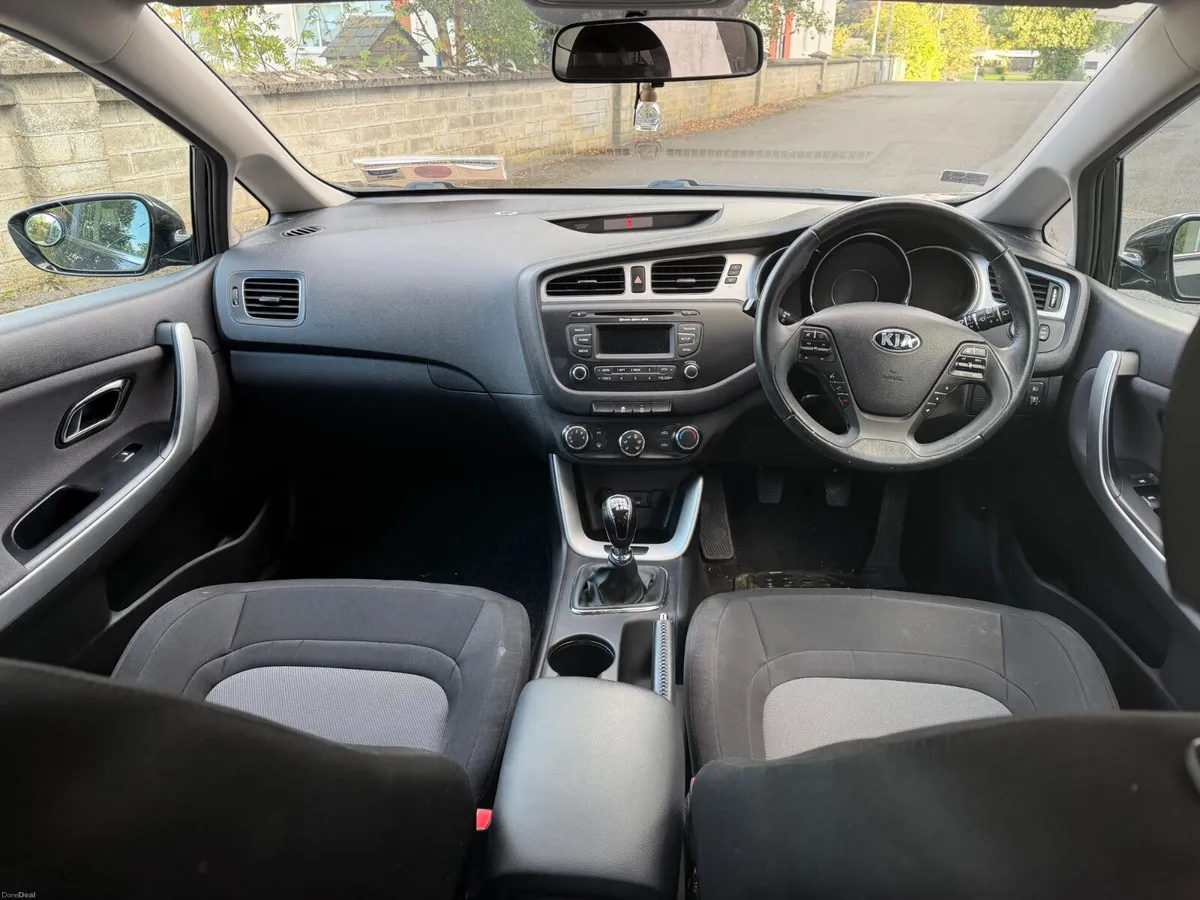 Kia Ceed 2015 - Image 6