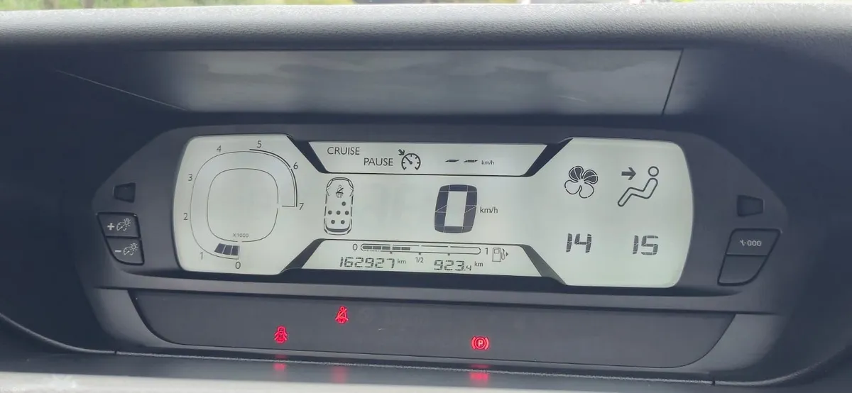 Citroen Grand C4 Picasso 2015 - Image 5
