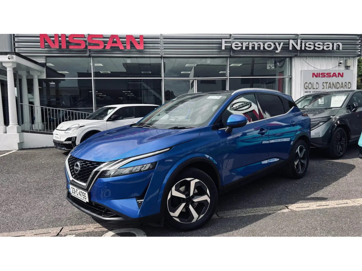 Nissan Qashqai FULL HISTORY 1.3 HYB SV PREMIUM GLA - Image 1