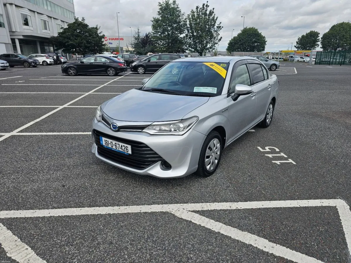 Toyota Corolla 1.5 PETROL / HYBRID, AUTOMATIC, LOW - Image 3