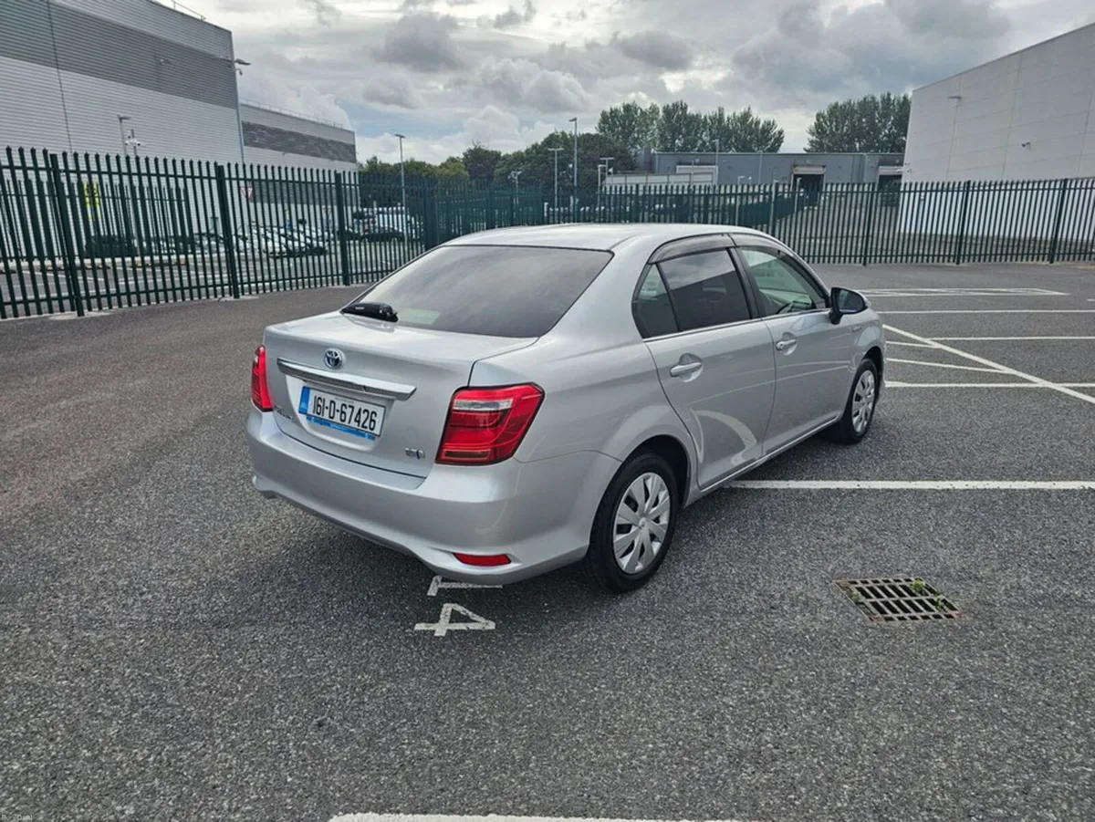 Toyota Corolla 1.5 PETROL / HYBRID, AUTOMATIC, LOW - Image 6
