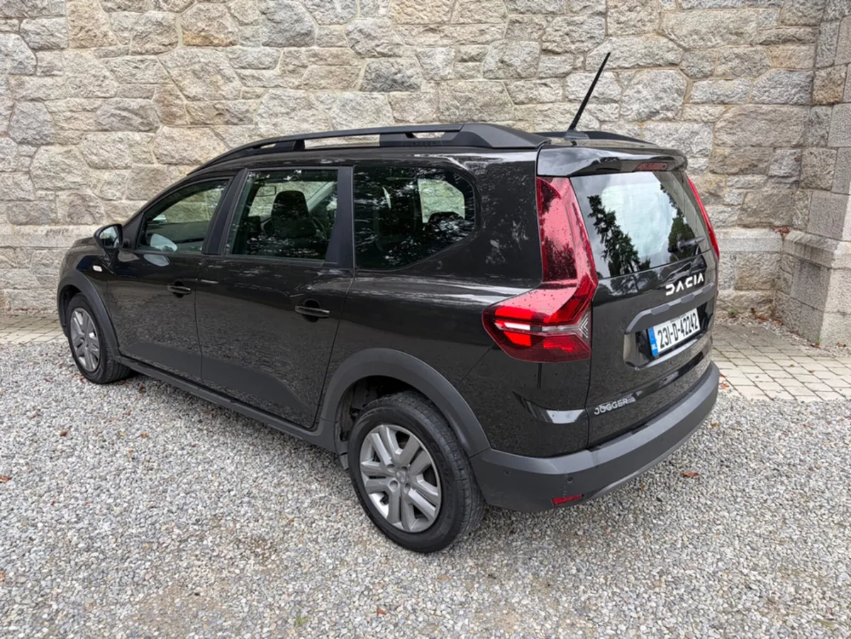 Dacia Jogger EXPRESSION TCE 110 NBI 5DR - Image 4