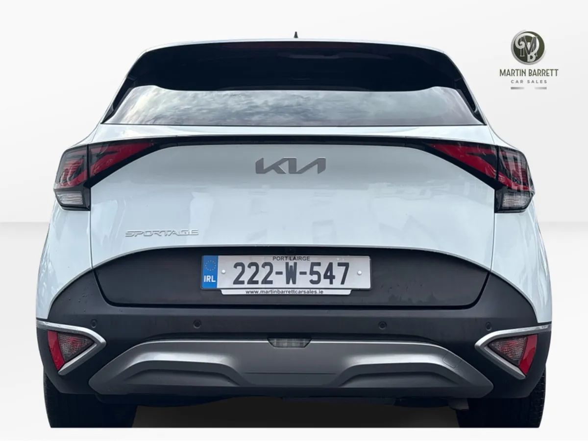 Kia Sportage MANUAL 5DR - Image 2