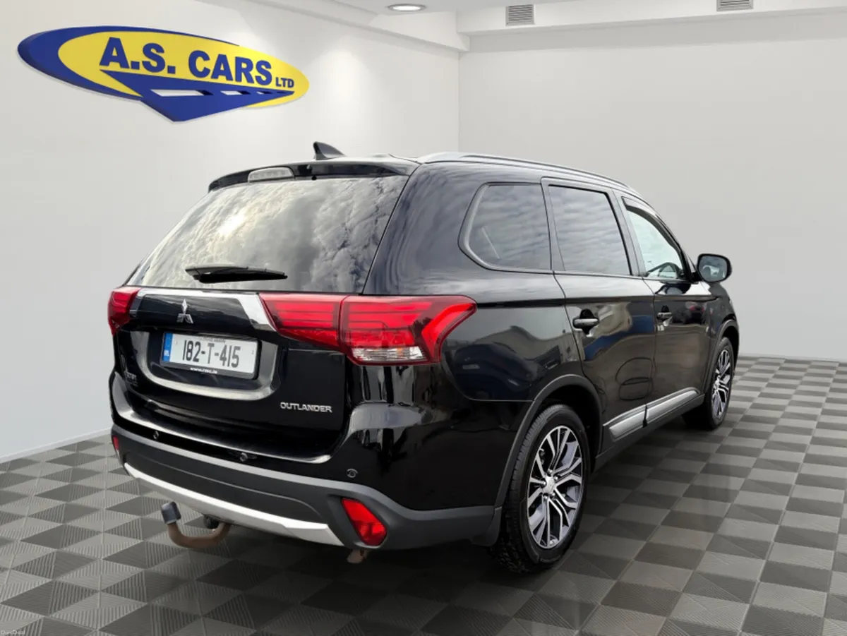 Mitsubishi Outlander OUTLANDER 2WD ** FULL LEATHER - Image 5