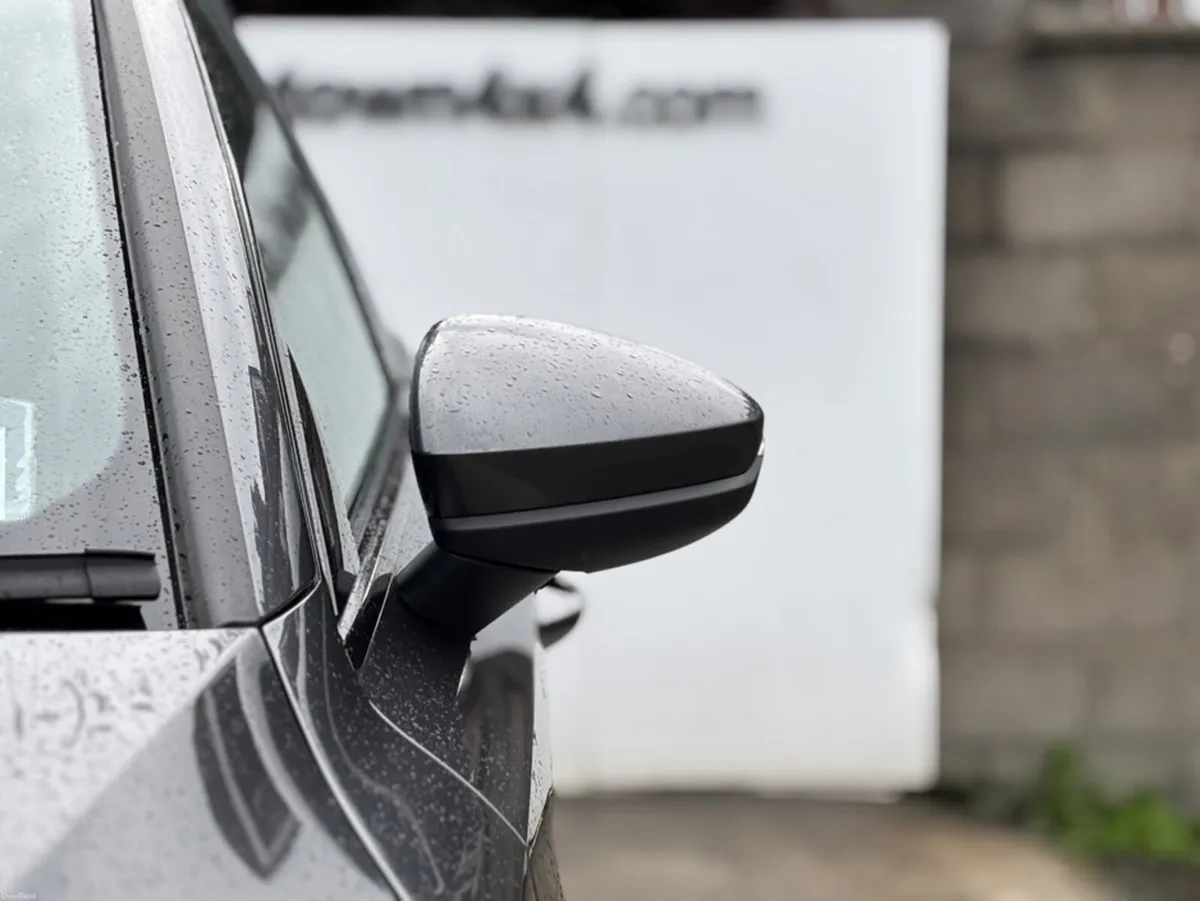 Audi A3 1.4 S LINE HYBRID - Image 6