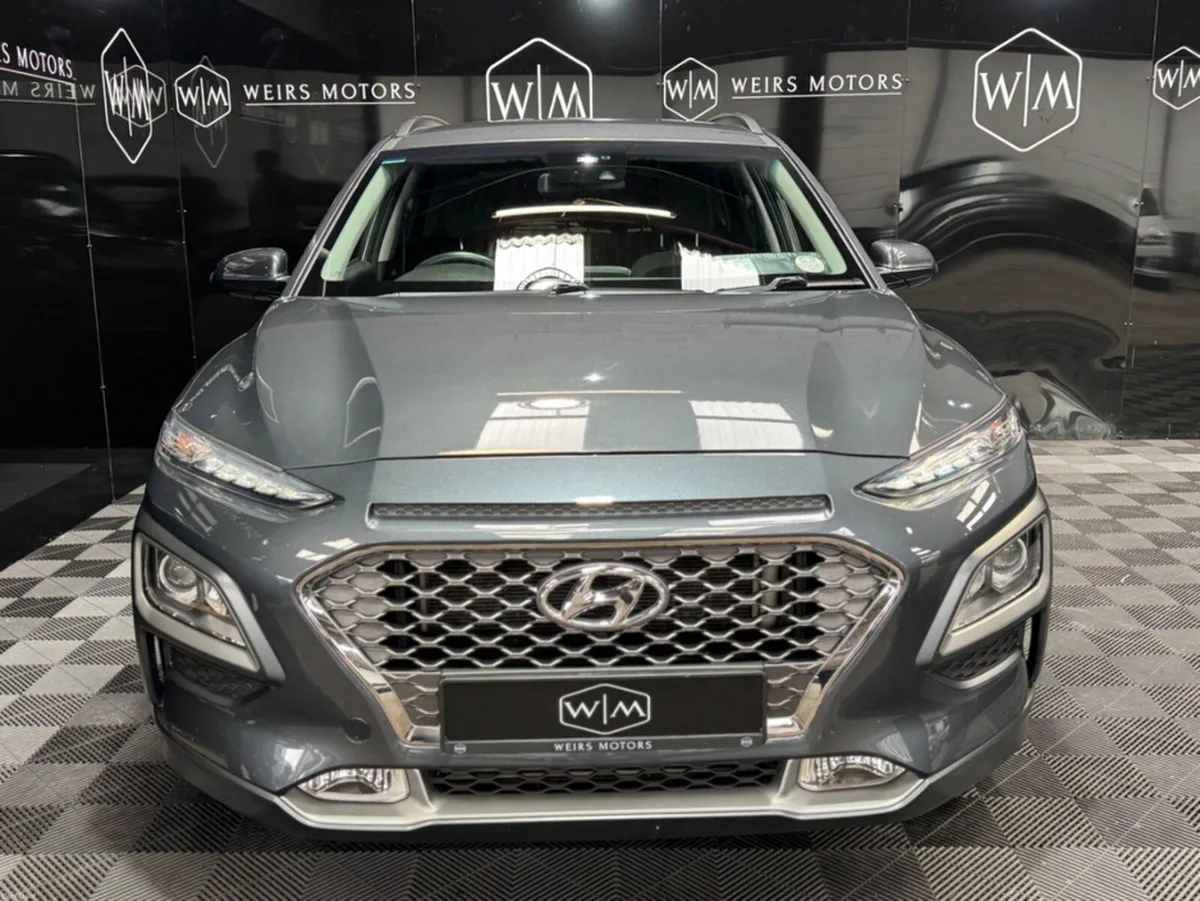 Hyundai KONA 1.0 EXECUTIVE 5DR ONE OWNER - Image 4