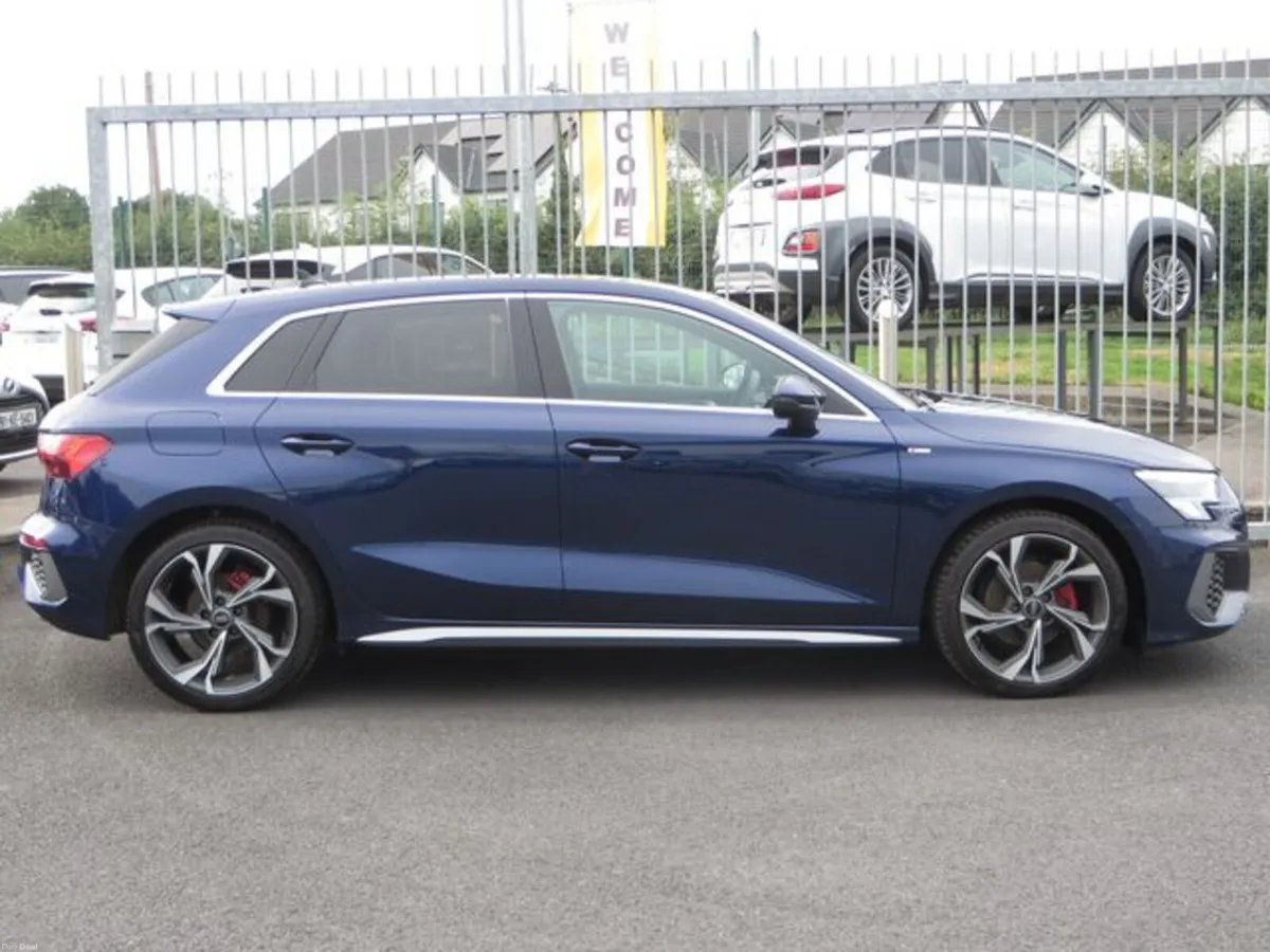 Audi A3 SPORTBACK TFSI S LINE - Image 4
