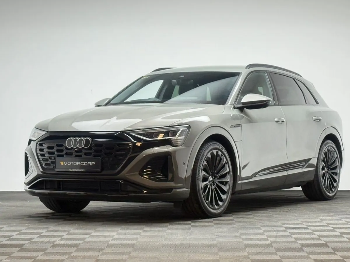 Audi Q8 e-tron 55 S LINE QUATTRO - Image 3