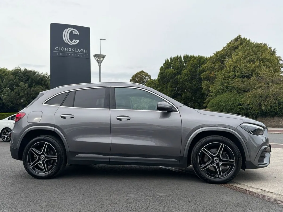 Mercedes-Benz GLA GLA 250 E AMG LINE EXECUTIVE - Image 2