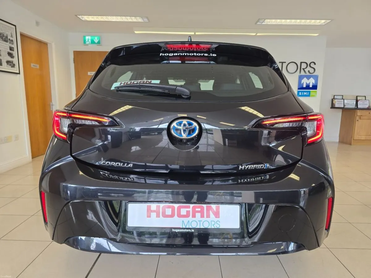 Toyota Corolla Hybrid Luna H/B Automatic - Image 5