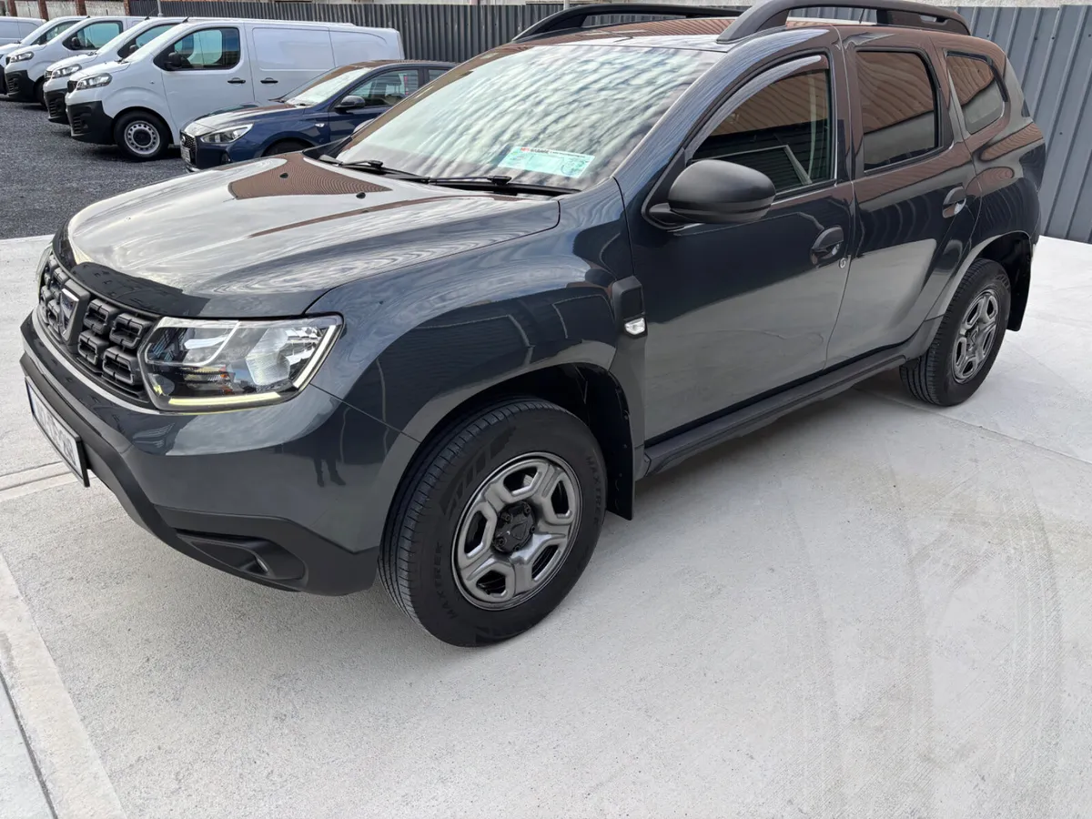 2019 Dacia Duster 1.5 Blue DCI 115 Essential - Image 3