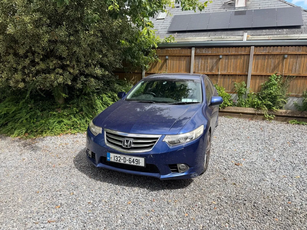 Honda Accord 2013 - one owner from new - Image 1