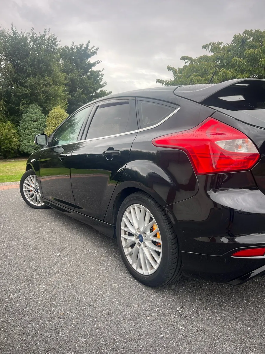 **SOLD**🚗Ford Focus Zetec 1.6 FSH + NCT/Tax - Image 4