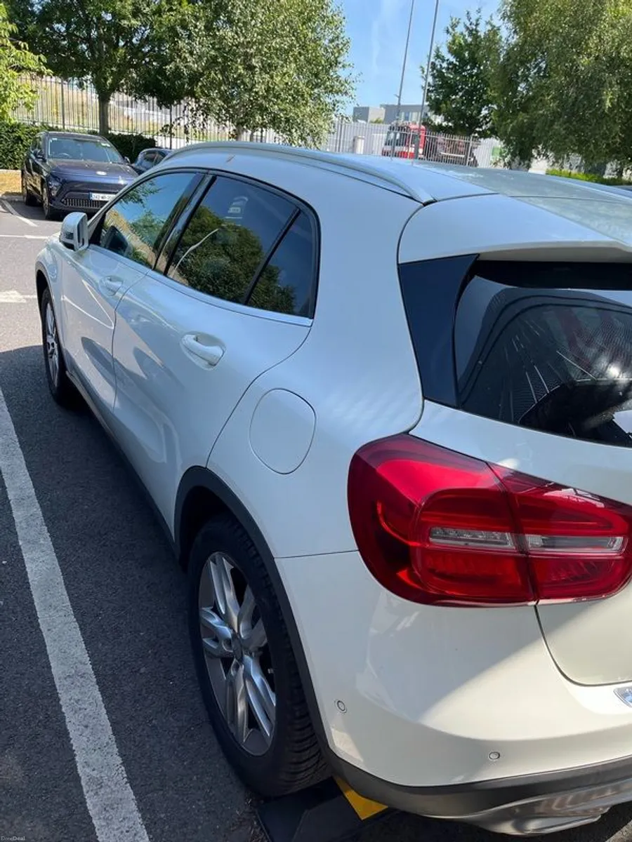 2015 Mercedes Benz GLA 180 1.6 Petrol Automatic 109000 km NCT 062027 - Image 5