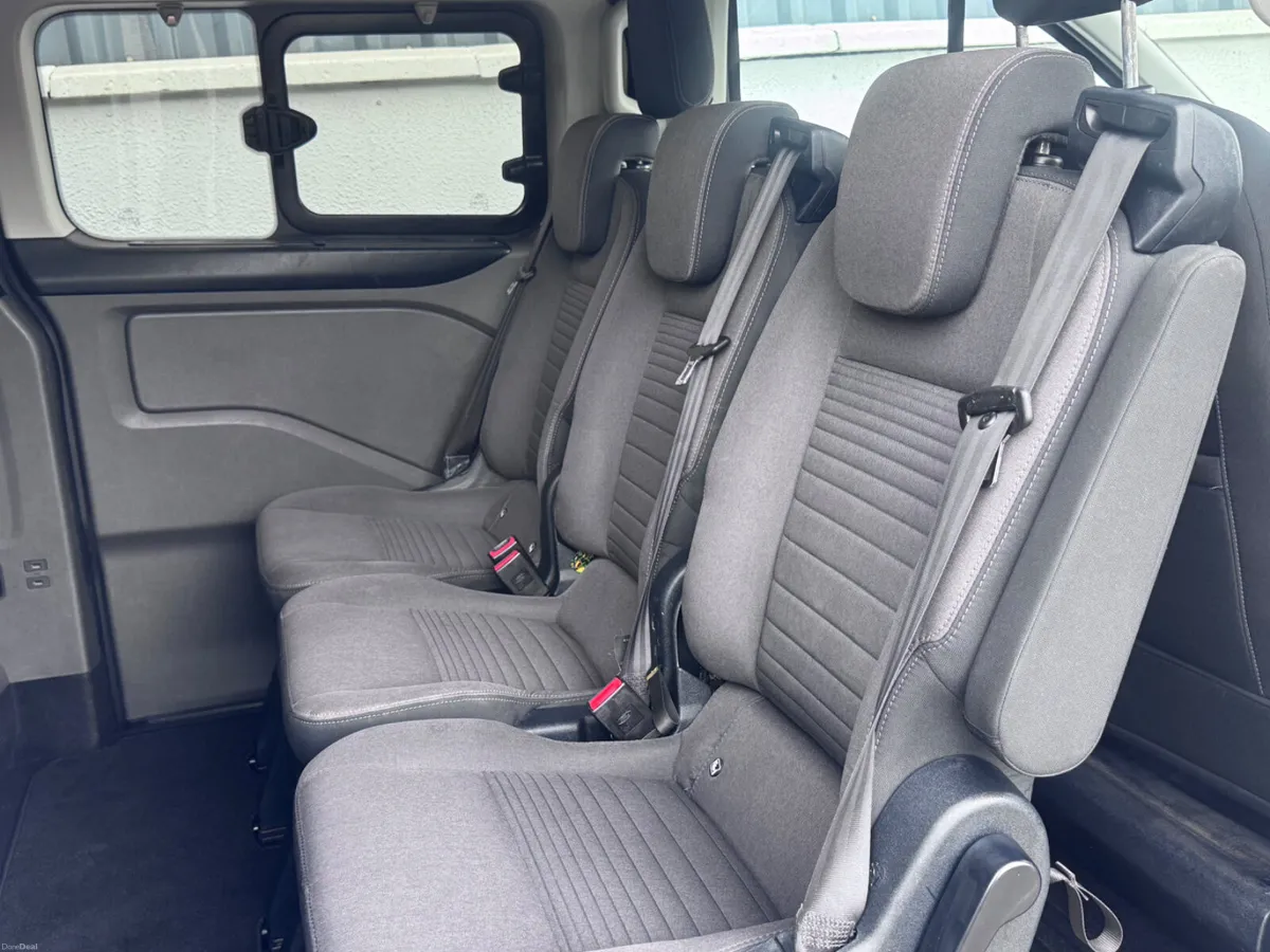 Ford Tourneo 2020 2.0 titanium - Image 4