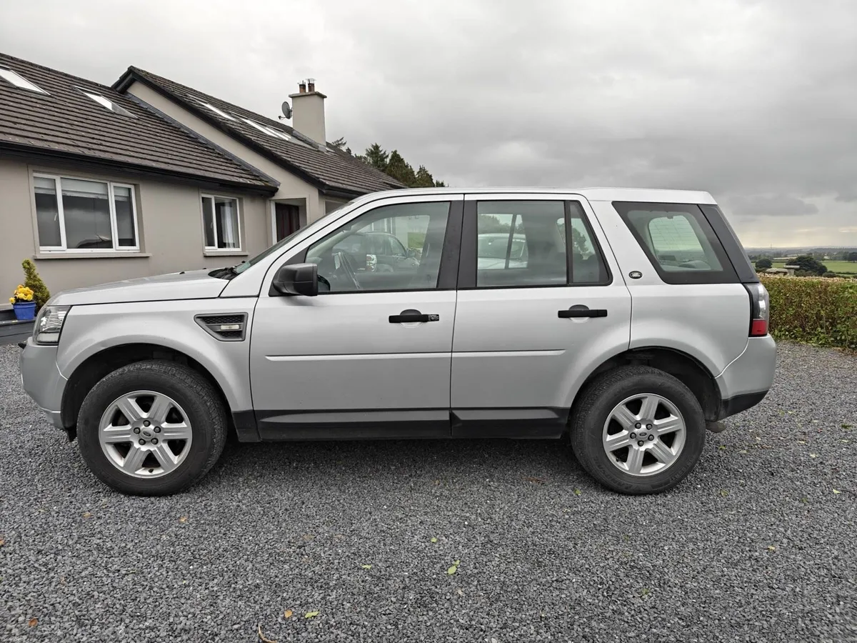 Land Rover Freelander 2 - Image 3