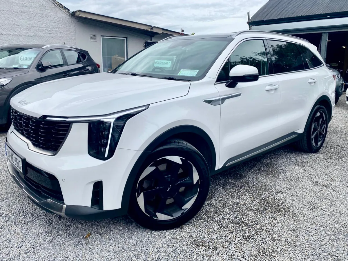(241) Kia Sorento PE Facelift 2.2 CRDi Automatic 7 - Image 2