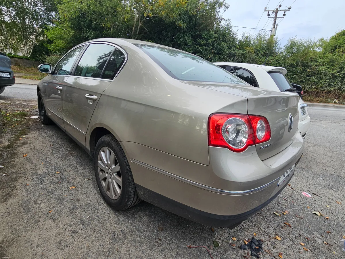€699 Volkswagen Passat 2010 petrol ⛽️ €699 - Image 4