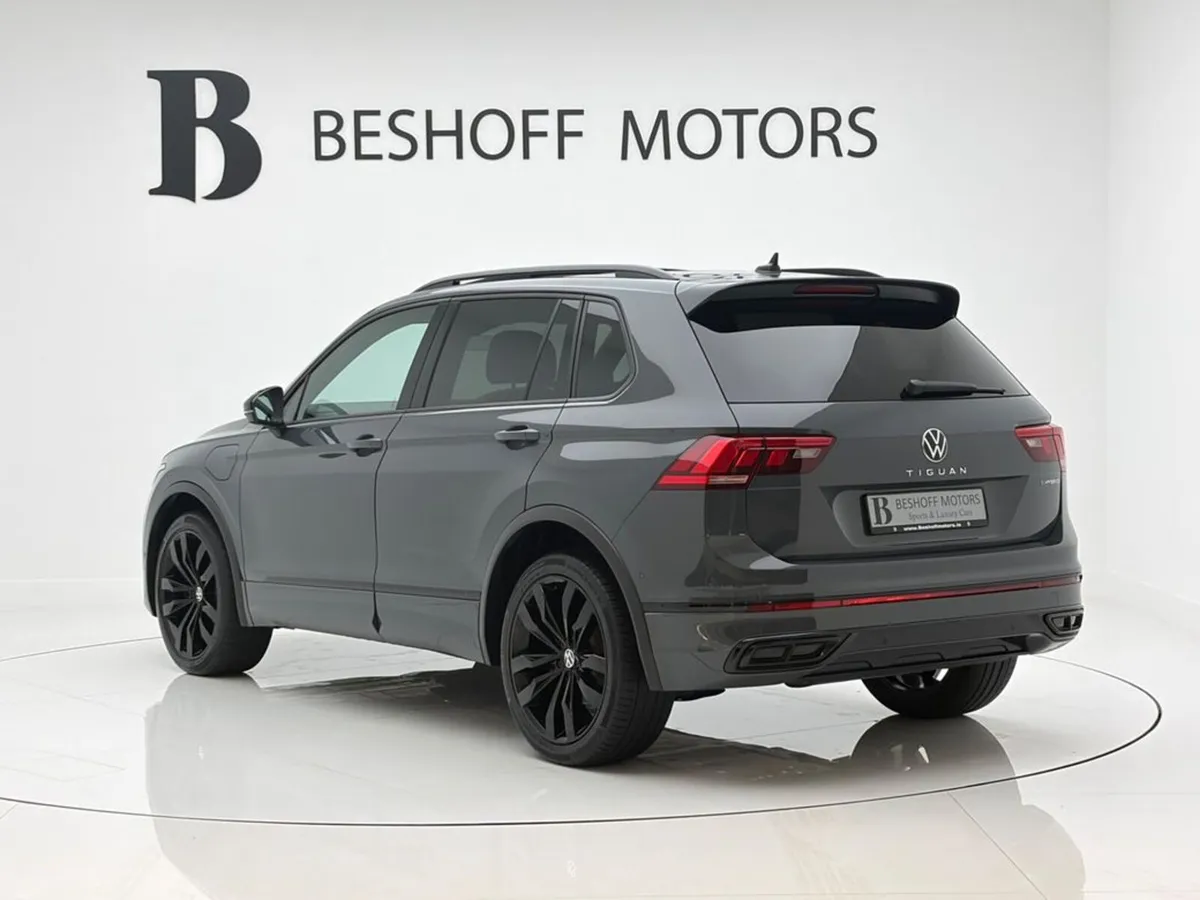 Volkswagen Tiguan BLACK EDITION TSI DSG=PAN ROOF// - Image 3