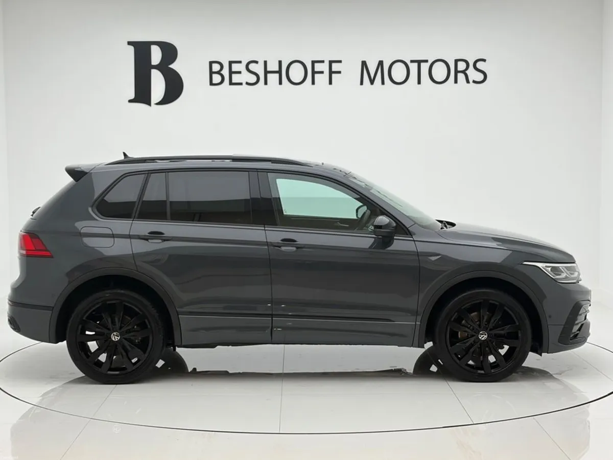Volkswagen Tiguan BLACK EDITION TSI DSG=PAN ROOF// - Image 6
