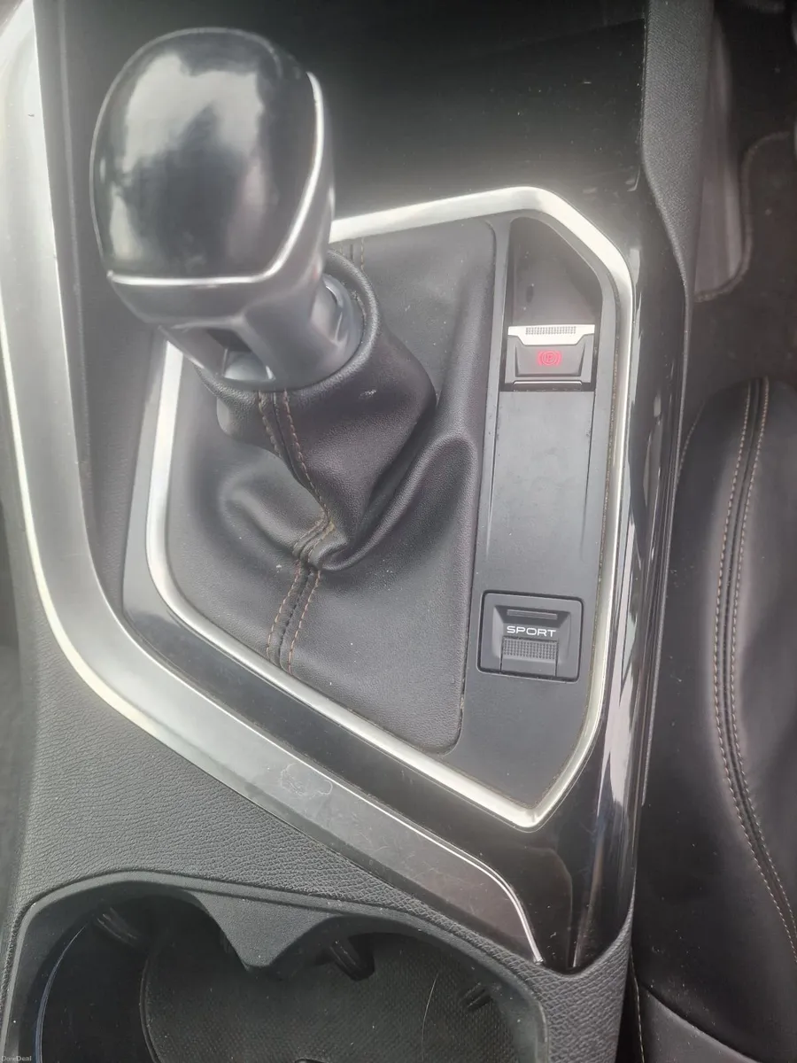 Peugeot 5008 2018 - Image 6