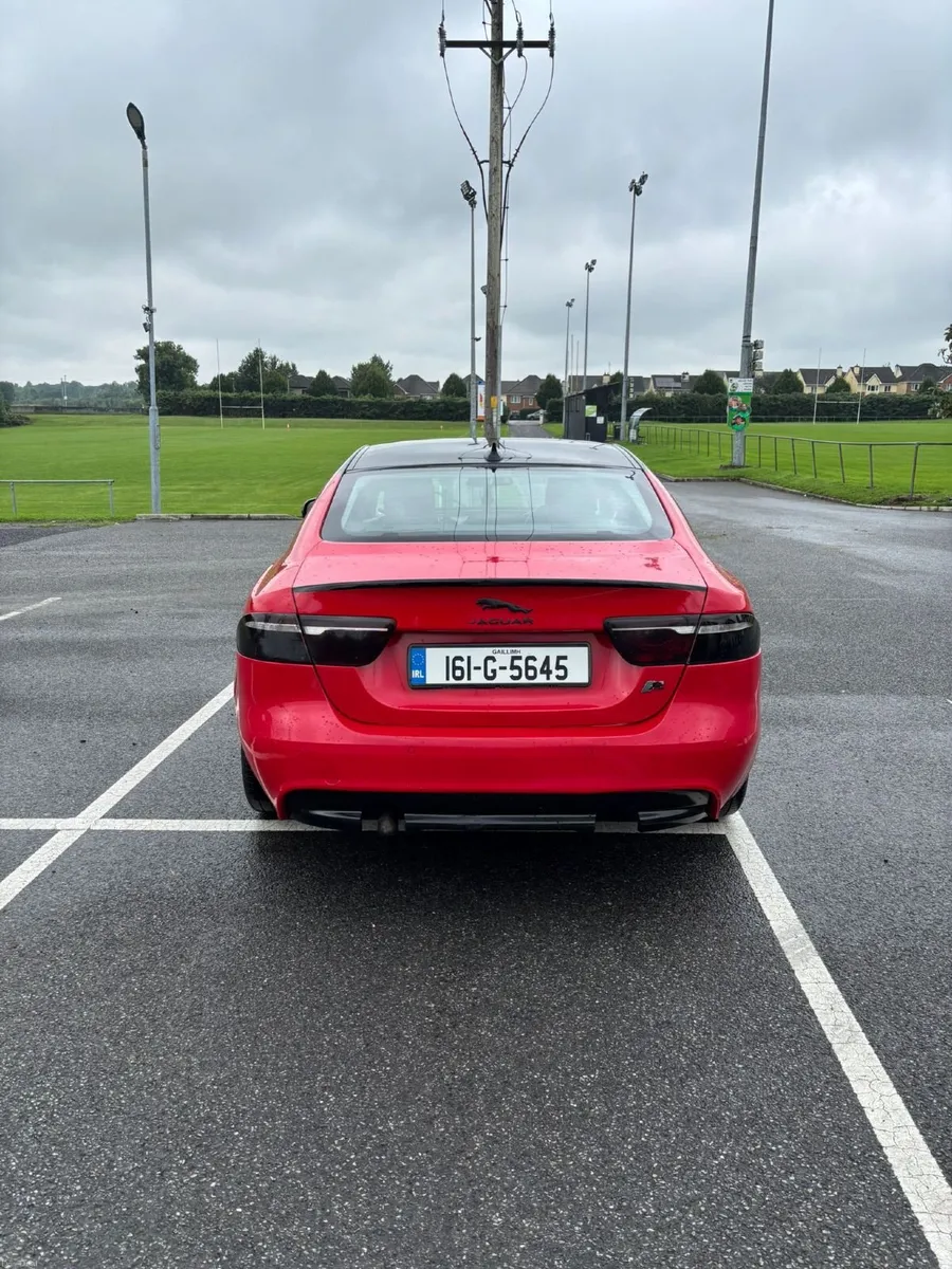 Jaguar XE 2016 - Image 1