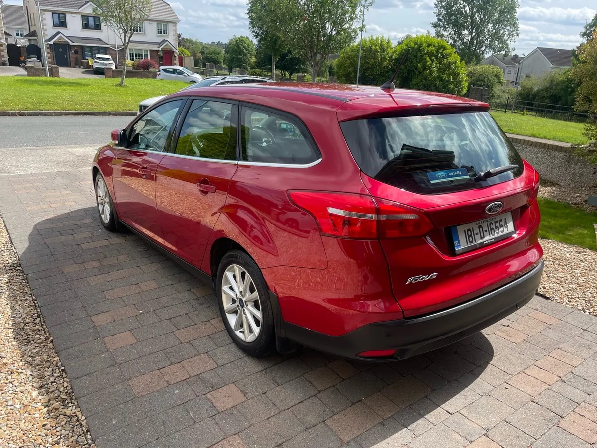 Ford Focus Titanium 1.5 TDCi Estate - Image 3