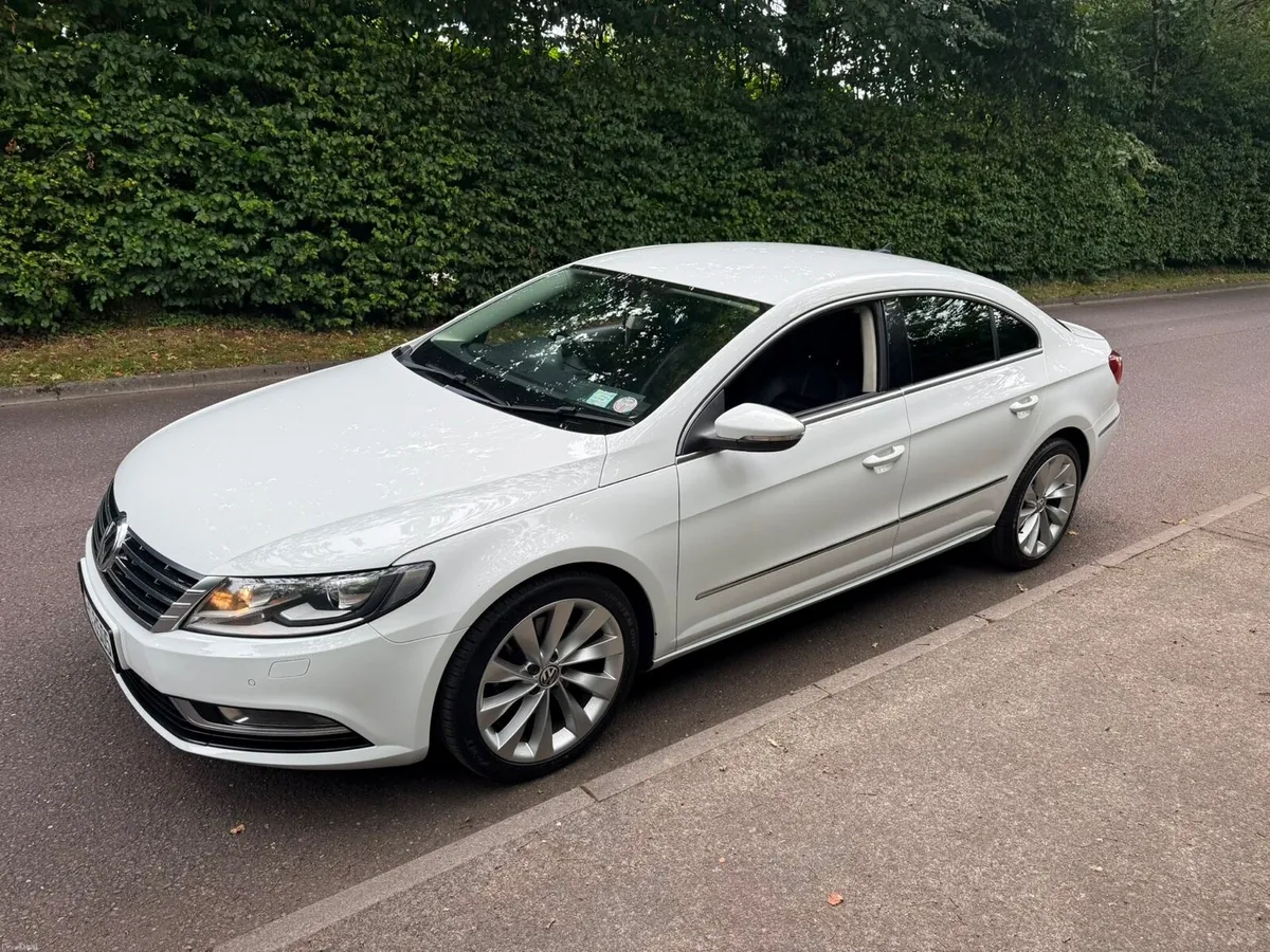Volkswagen Passat - Image 5
