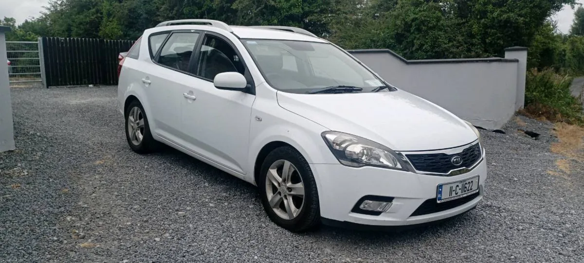 2011 Kia Ceed - Image 1