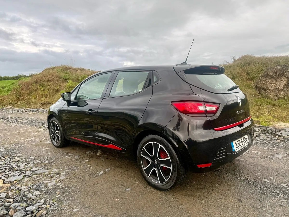 2013 Renault Clio dynamique 1.2 petrol 4dr - Image 2