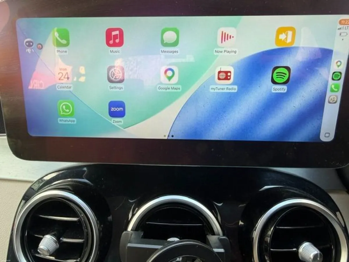 Mercedes-Benz C-Class 2018 - Image 3