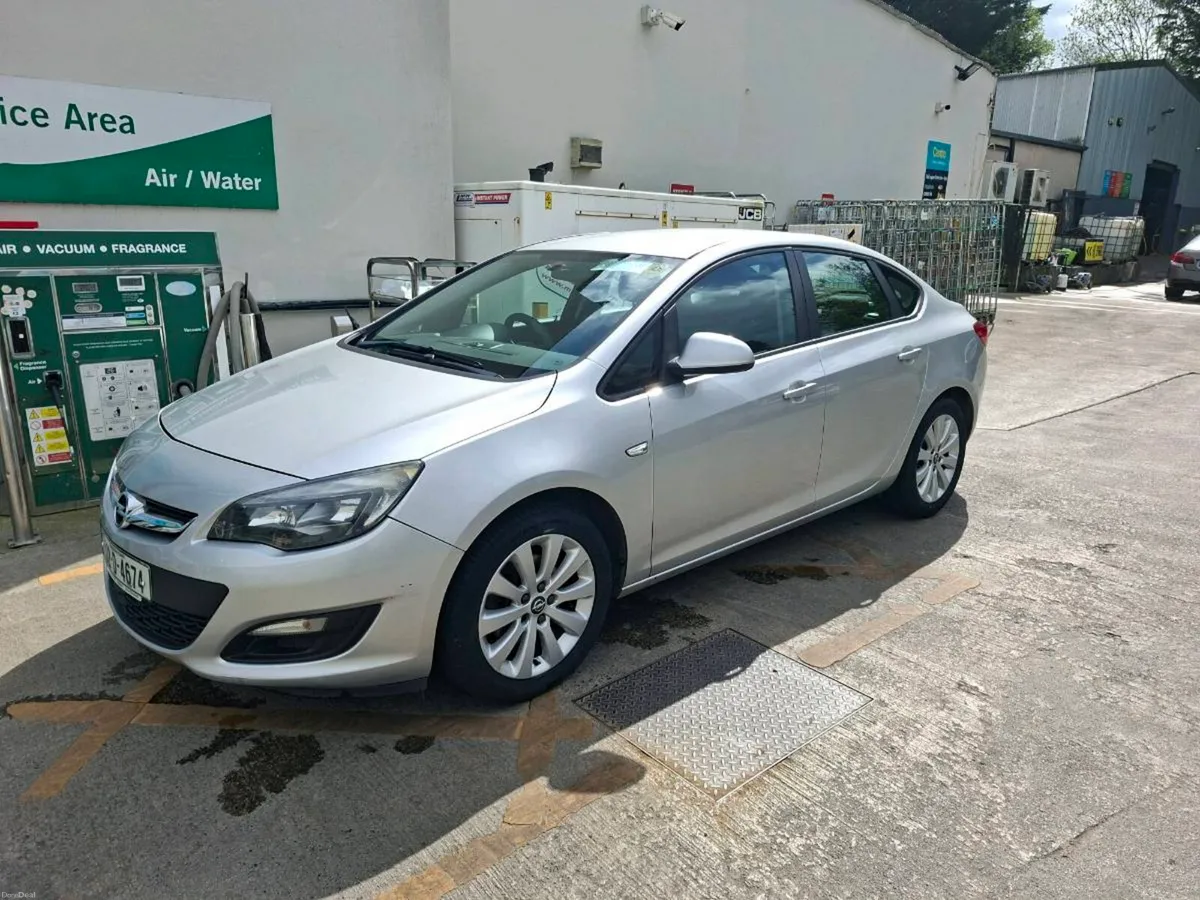 Opel Astra - Image 2
