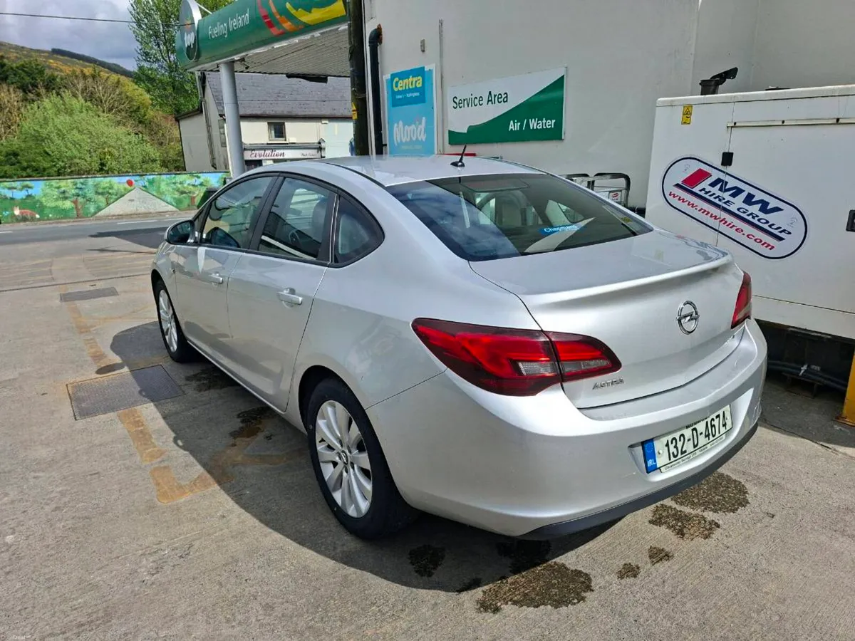 Opel Astra - Image 5