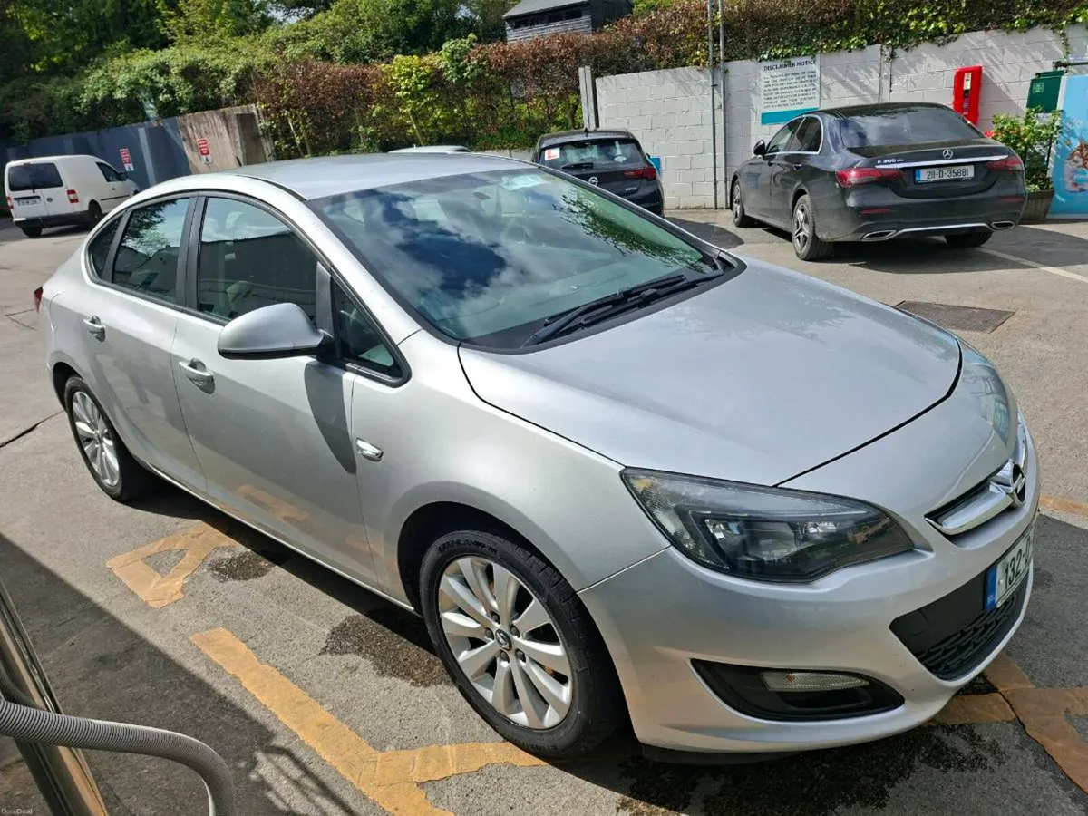 Opel Astra - Image 3