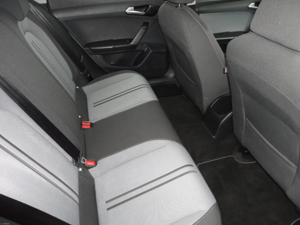 2021 SEAT Leon - Image 6