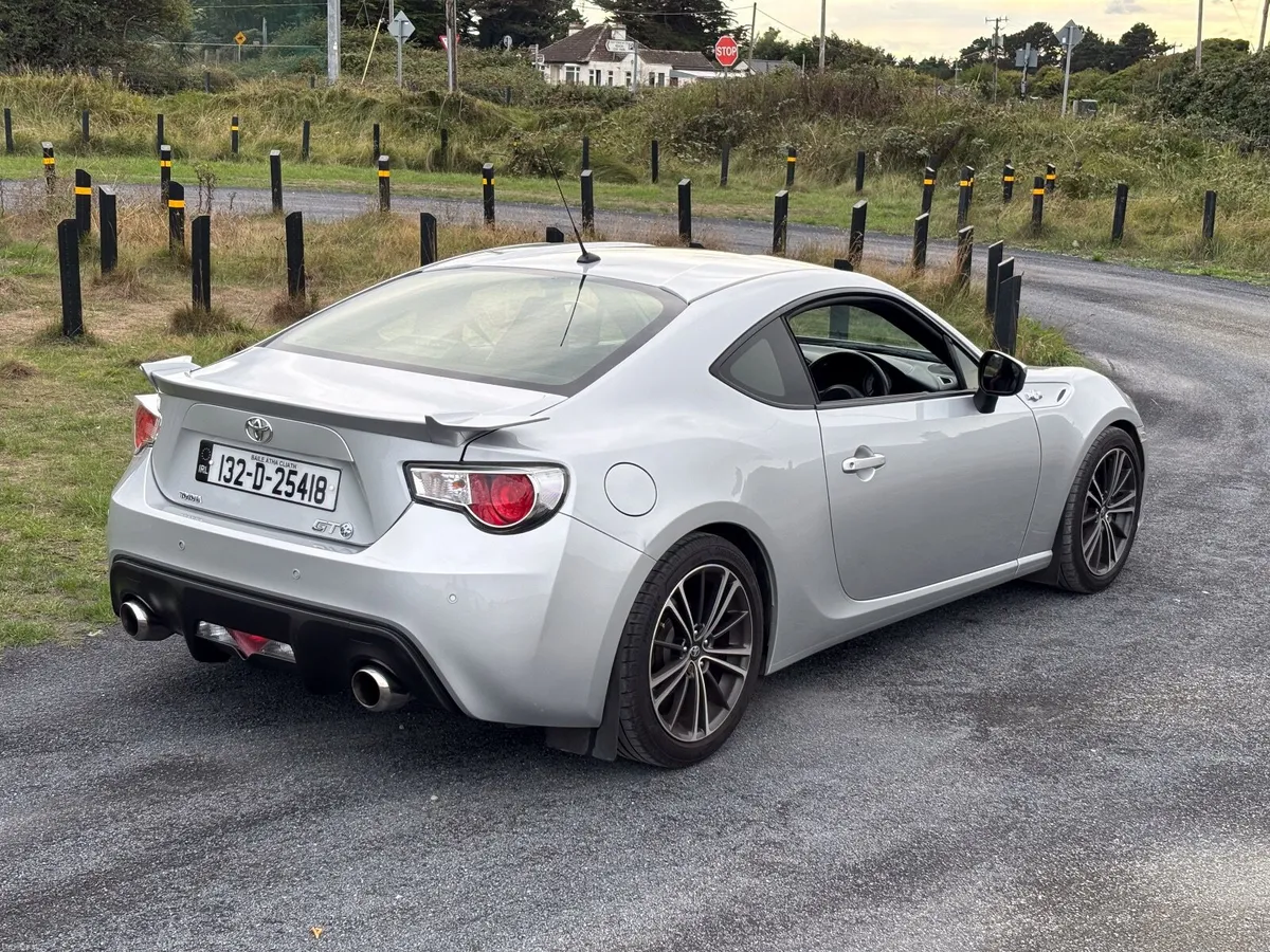 Toyota GT86 2013 - Image 6