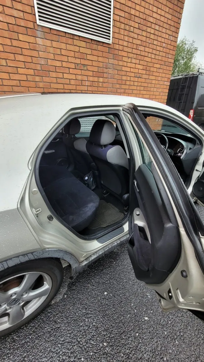 Honda Civic 2007 NCT 3/27 &  Tax - Image 3