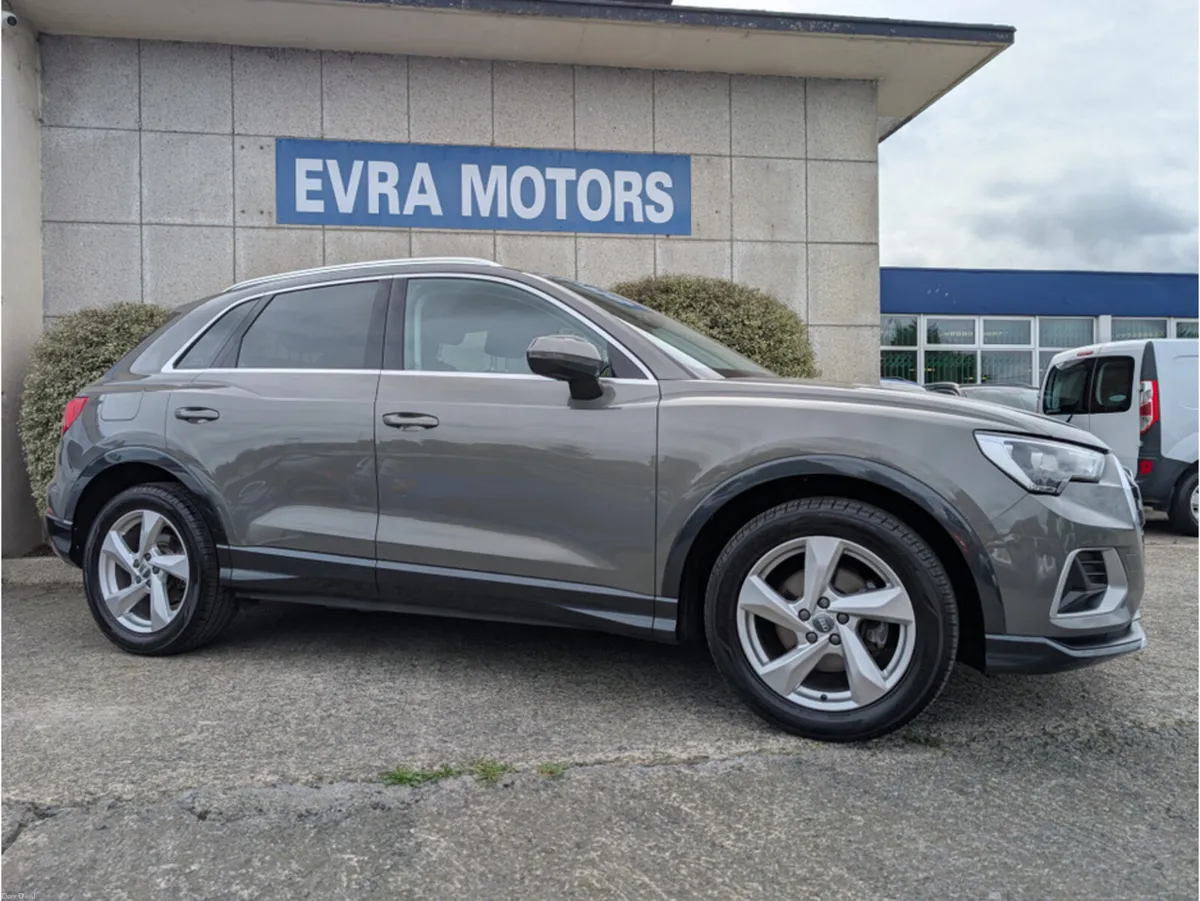 Audi Q3 35 SE AUTOMATIC 2.0 DIESEL //KEYLESS ENTRY - Image 3