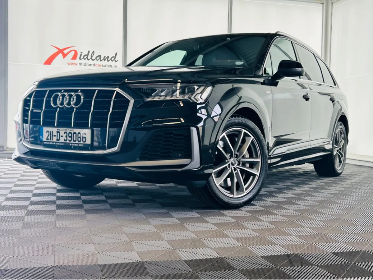 Audi Q7 3.0 *S LINE* 55 E QUATTRO 381PS 5 - Image 4