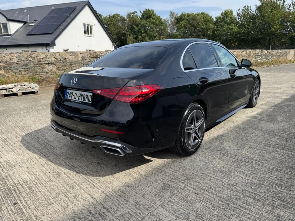 Mercedes-Benz C-Class C300e AMG LINE AUTO- BLACK W - Image 3