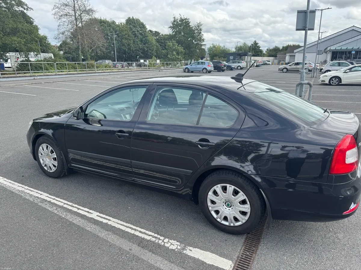 Skoda Octavia - Image 1
