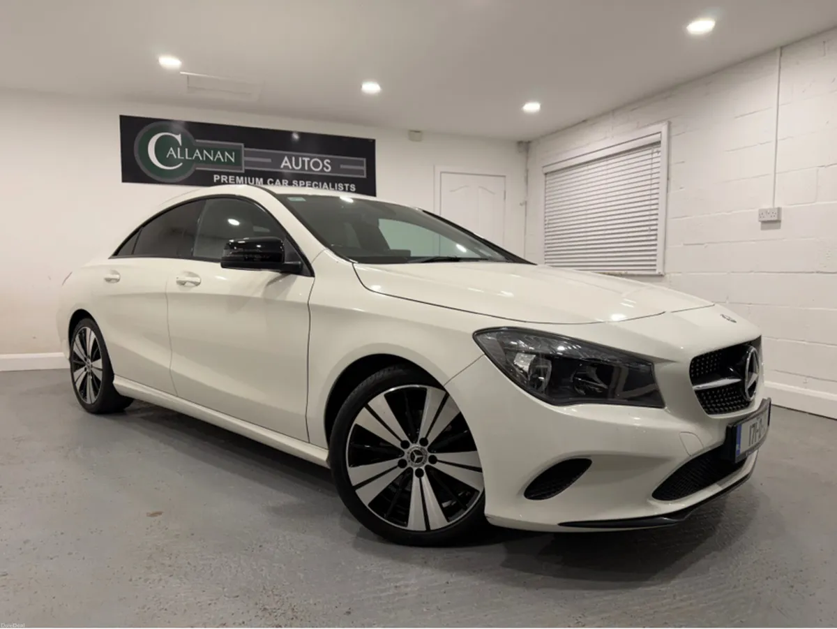 Mercedes-Benz CLA 180 URBAN 4DR***LOW MILES***BLAC - Image 1