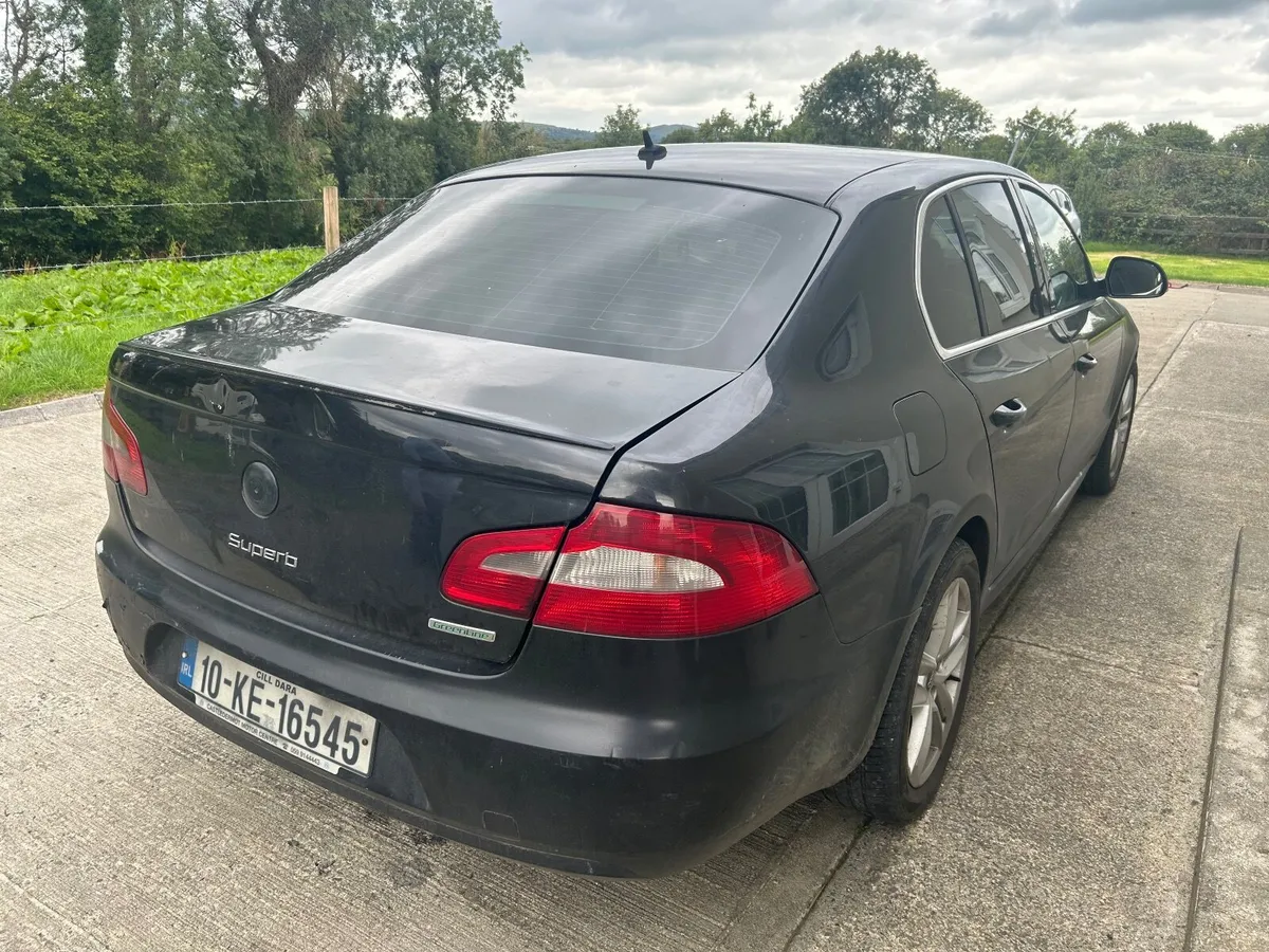 2010 Skoda Superb diesel Nct to May 2027 - Image 6