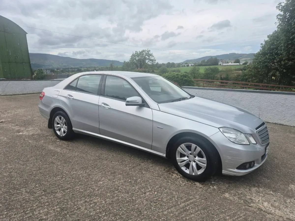 Automatic Mercedes E Class Diesel Full years NCT - Image 3