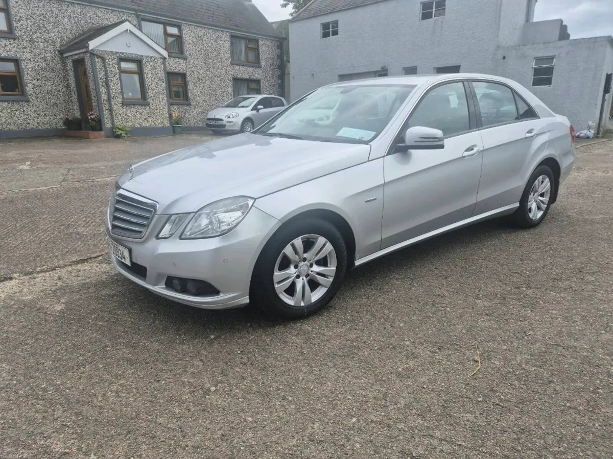 Automatic Mercedes E Class Diesel Full years NCT - Image 5