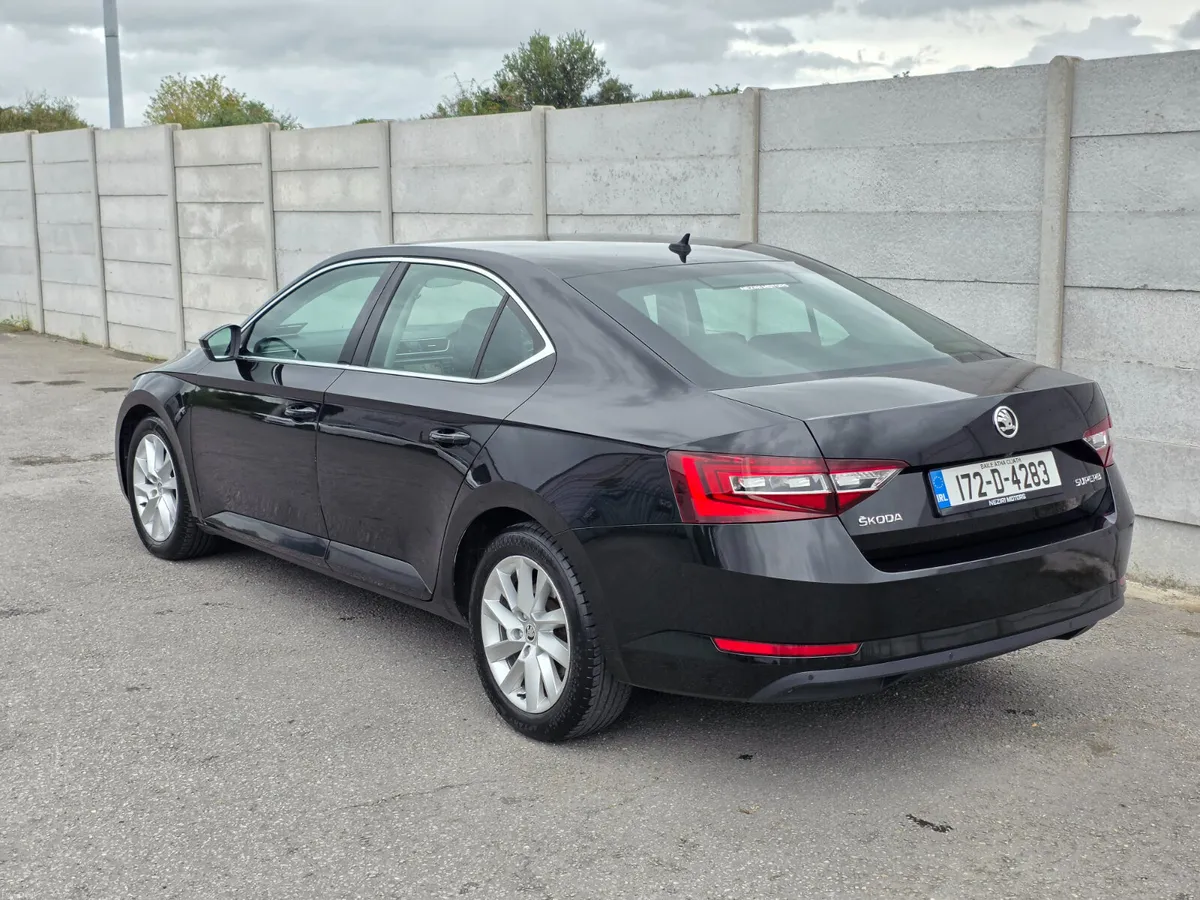 Skoda Superb 2.0 TDI 150bhp Style DSG - Image 6