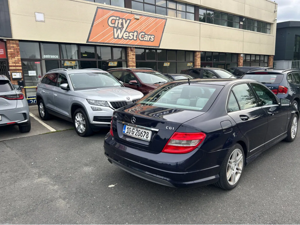 Mercedes-Benz C-Class PETROL AUTO///TINY MLS///AMG - Image 2