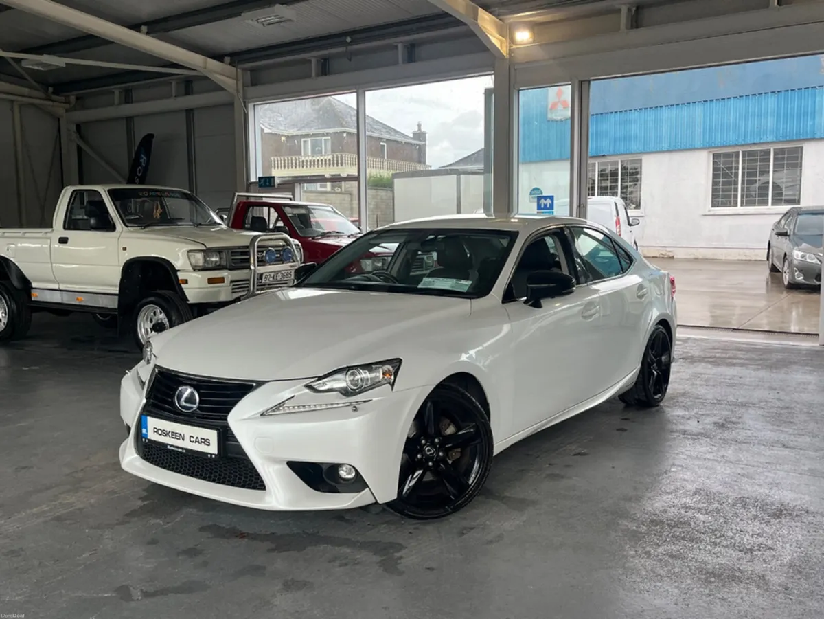 Lexus IS IS300 SPORT HYBRID 4DR AUTO - Image 1